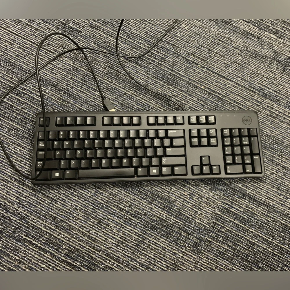 Dell KB212-B Black USB QuietKey Slim US English 104 Keys Keyboard